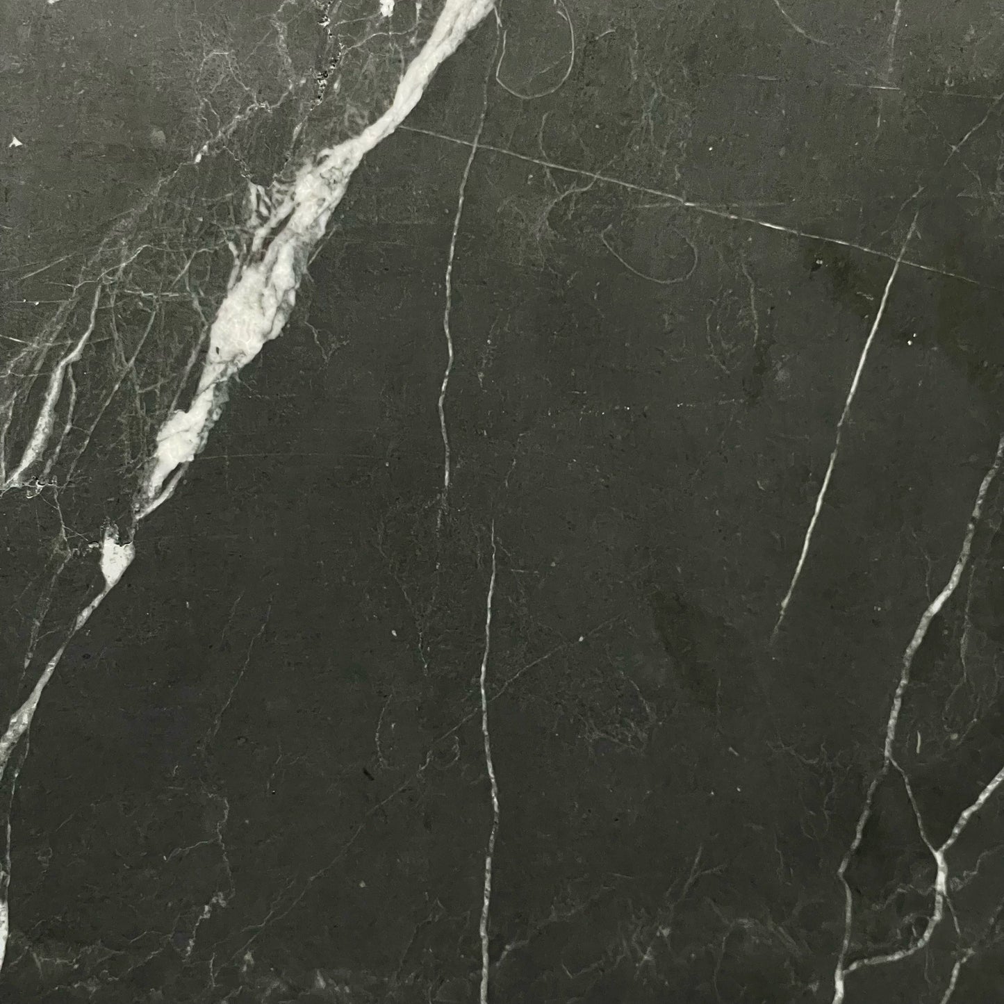 Mármol Negro Marquina